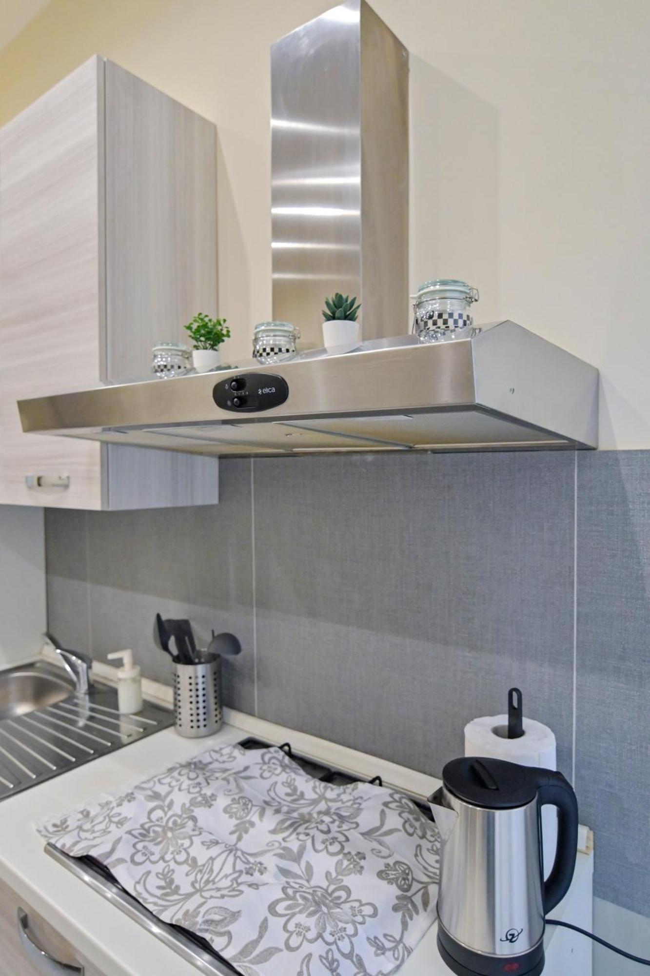 Cozy Central Residence Napoli Екстериор снимка
