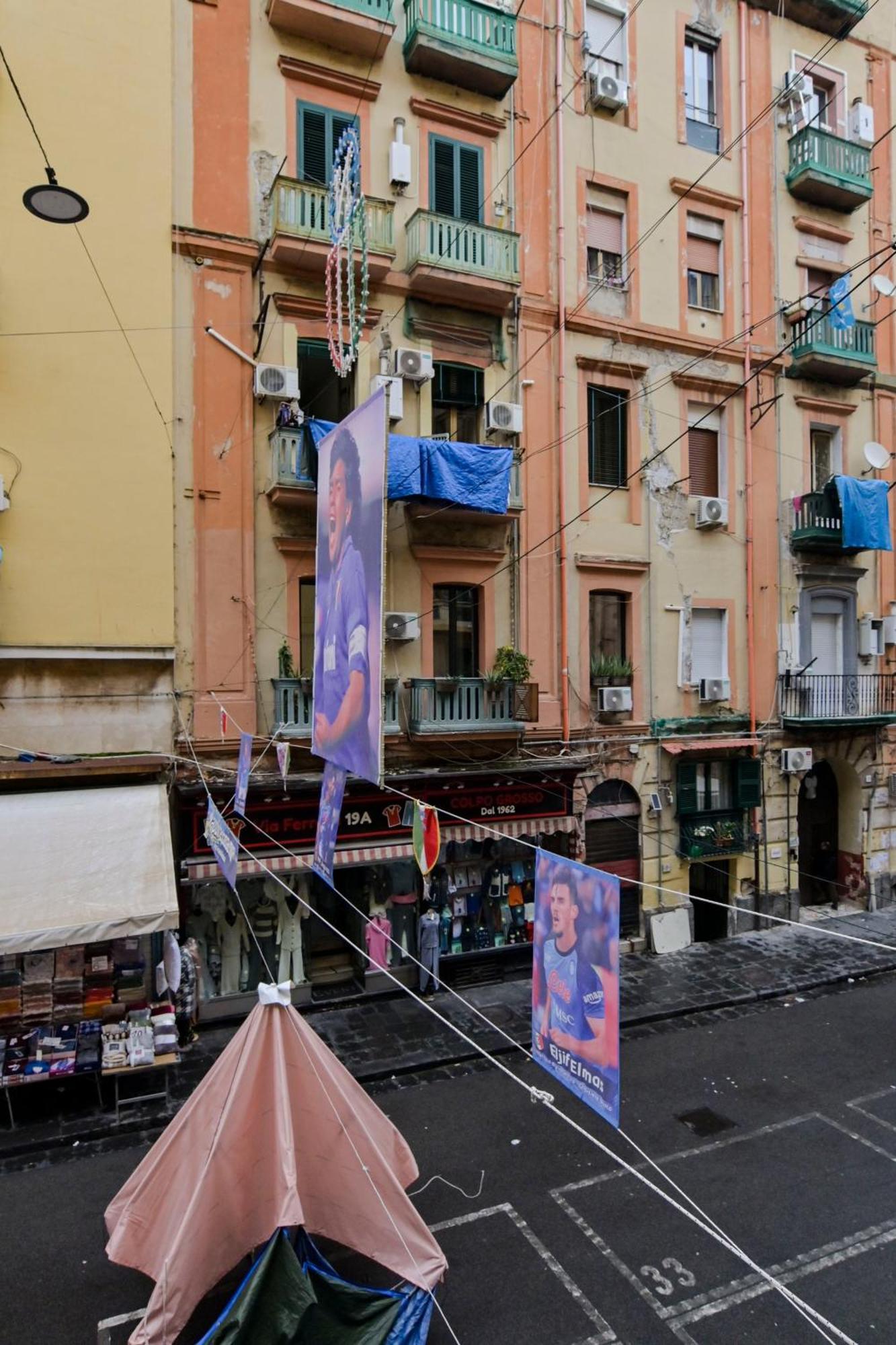 Cozy Central Residence Napoli Екстериор снимка