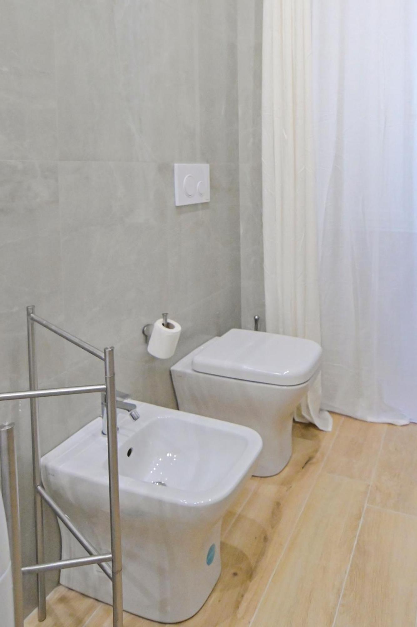 Cozy Central Residence Napoli Екстериор снимка