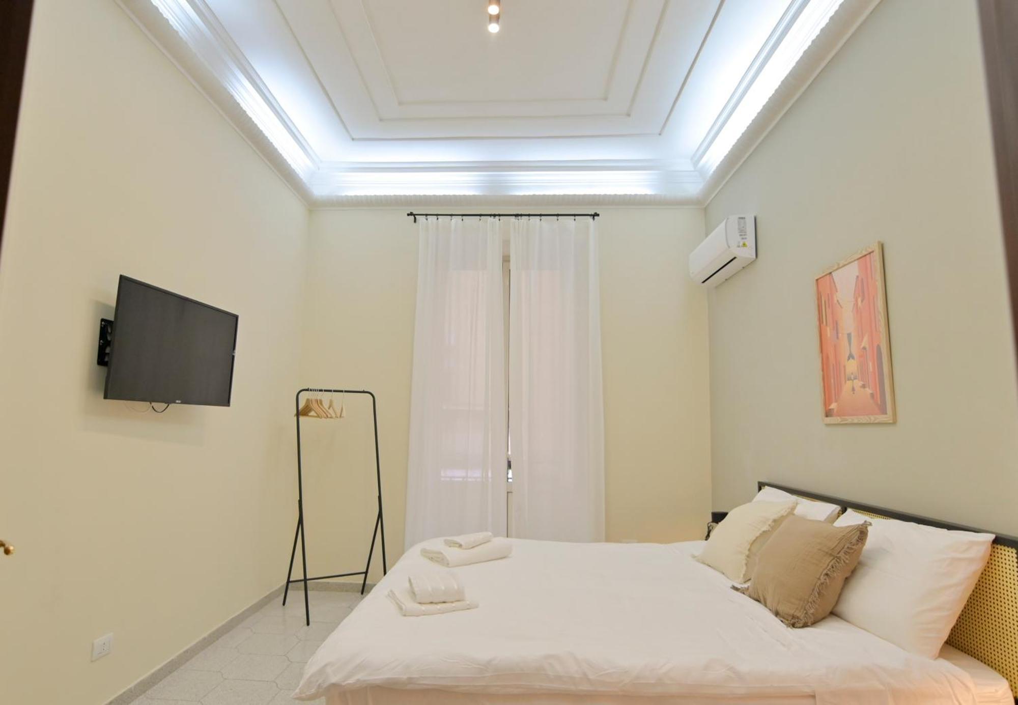 Cozy Central Residence Napoli Екстериор снимка